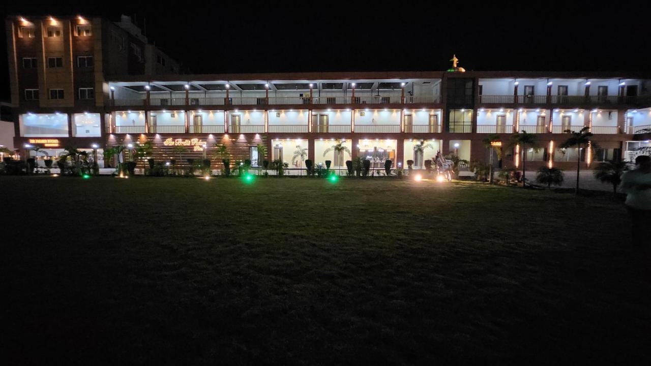 The Bodhi Palace Resort Exteriör bild